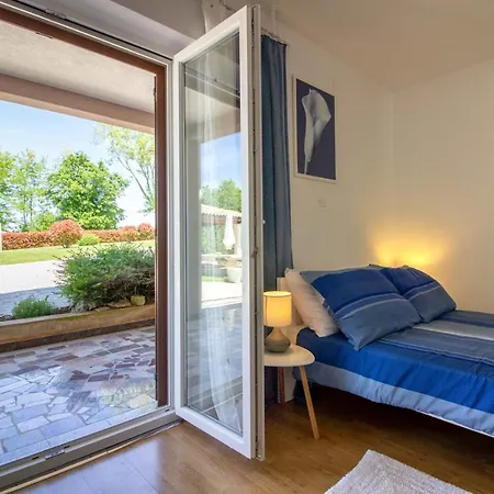 Vila Beautiful Morena With Private Swimming Pool Near Porec *