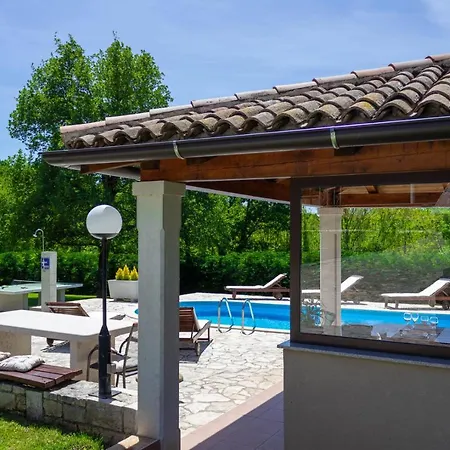 Beautiful Morena With Private Swimming Pool Near Porec Villa