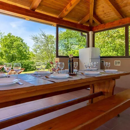 Vila Beautiful Morena With Private Swimming Pool Near Porec Basici