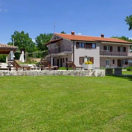 Beautiful Morena With Private Swimming Pool Near Porec Villa Basici